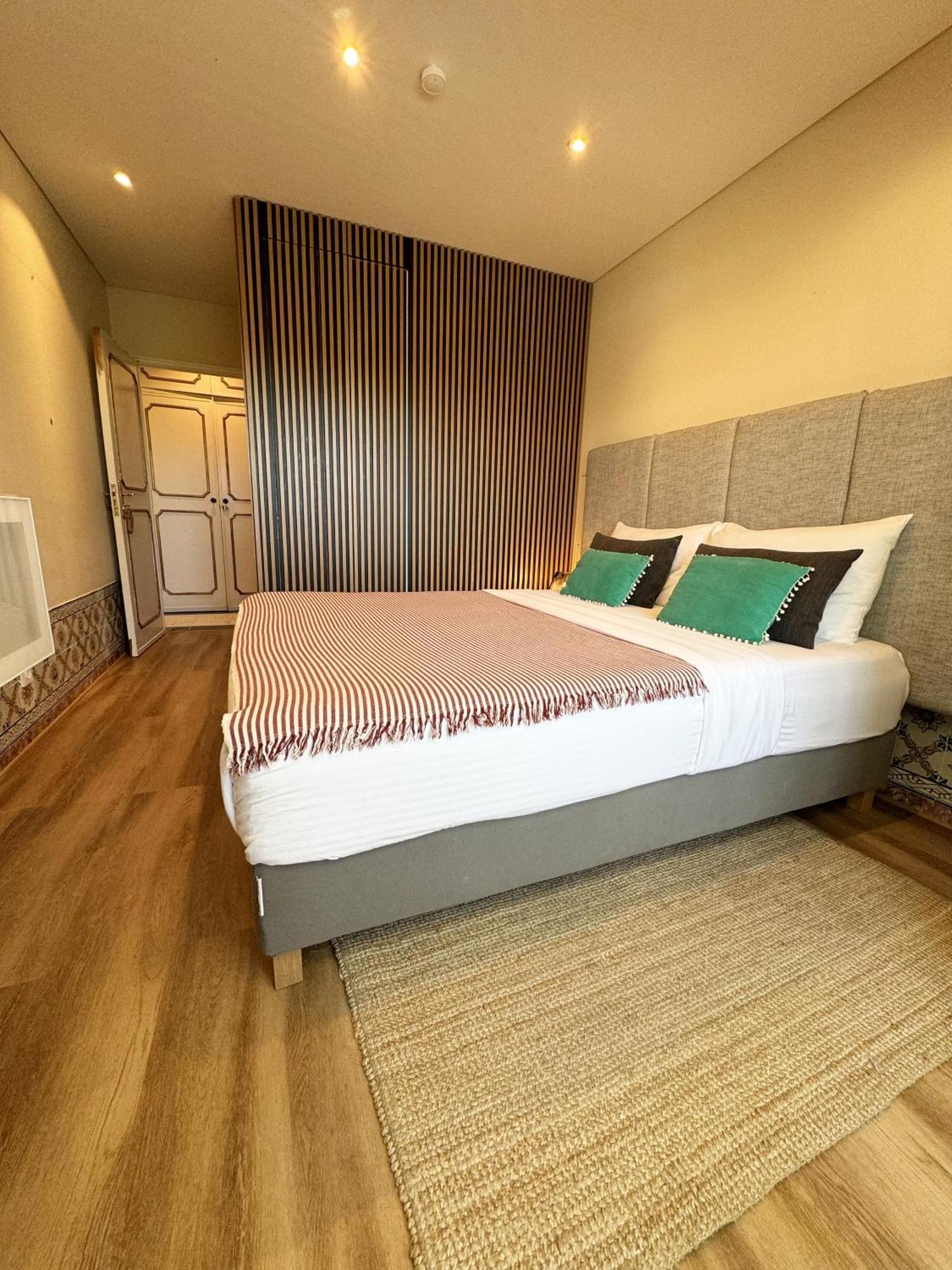 Lx Art Flats | Flat Two Hotel ลิสบอน ภายนอก รูปภาพ